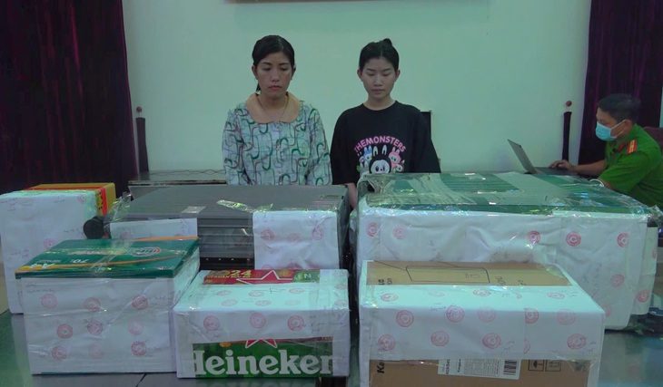 Công an TP.HCM bắt trọn đường dây mua bán, vận chuyển hơn 42 kg ma túy  - Ảnh 1.