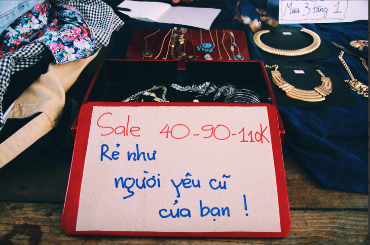 Các bạn trẻ thường ví von "Rẻ như người yêu cũ của bạn". Tình cũ có thể là những kỷ niệm rất đẹp. Nhưng những gì đã cũ chẳng mang lại điều gì cho hiện tại - Ảnh minh họa: DANH TRỌNG